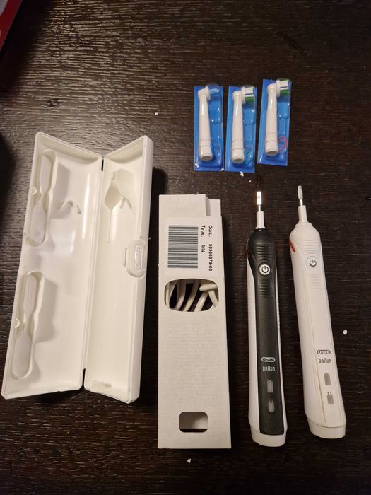 2 четки за зъби Oral B