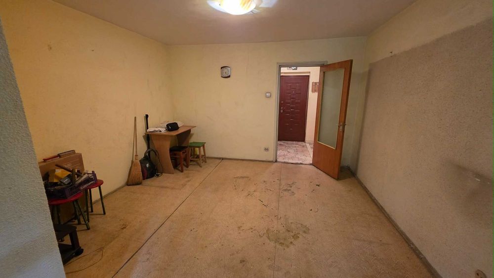 Garsoniera 31,57 mp, Bucuresti, sector 4, zona Izv. Rece - Brancoveanu
