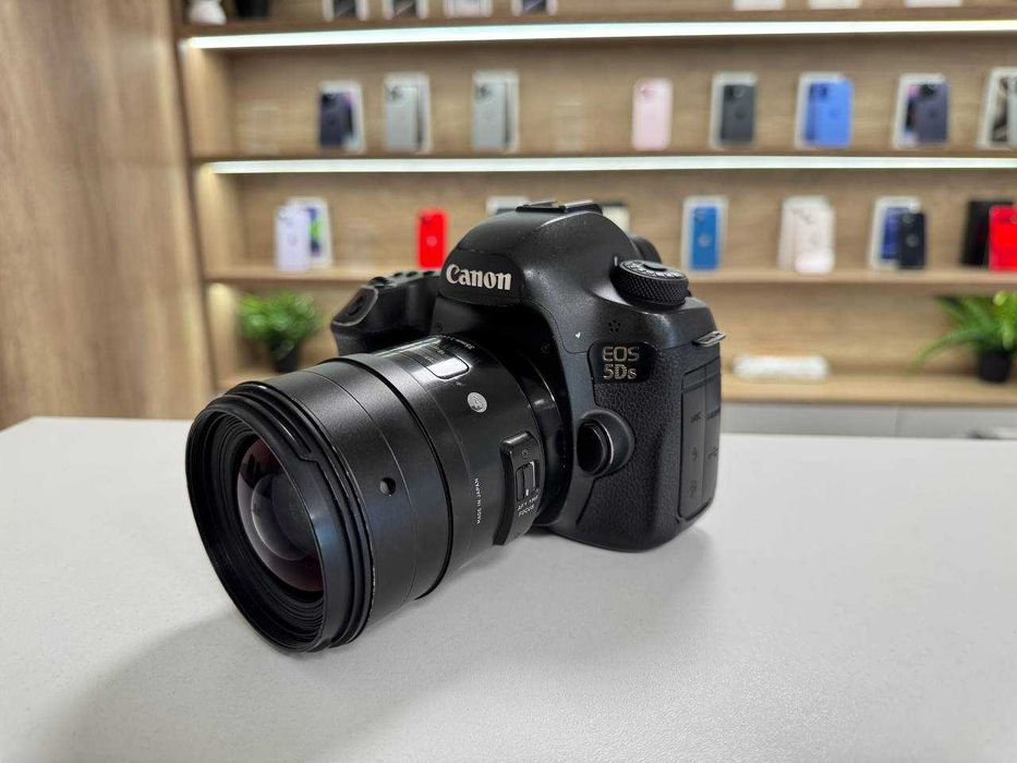 Фотоаппарат Canon EOS 5Ds Объектив Sigma 35mm f/1.4 DG DN