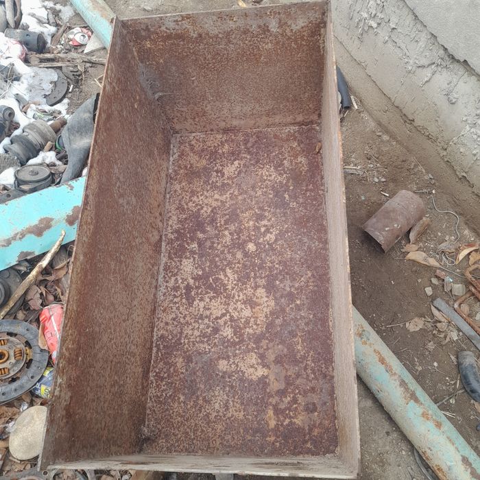 Продается  карыто железный толстостеная