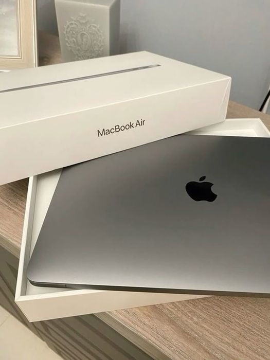 Macbook air m1 2020