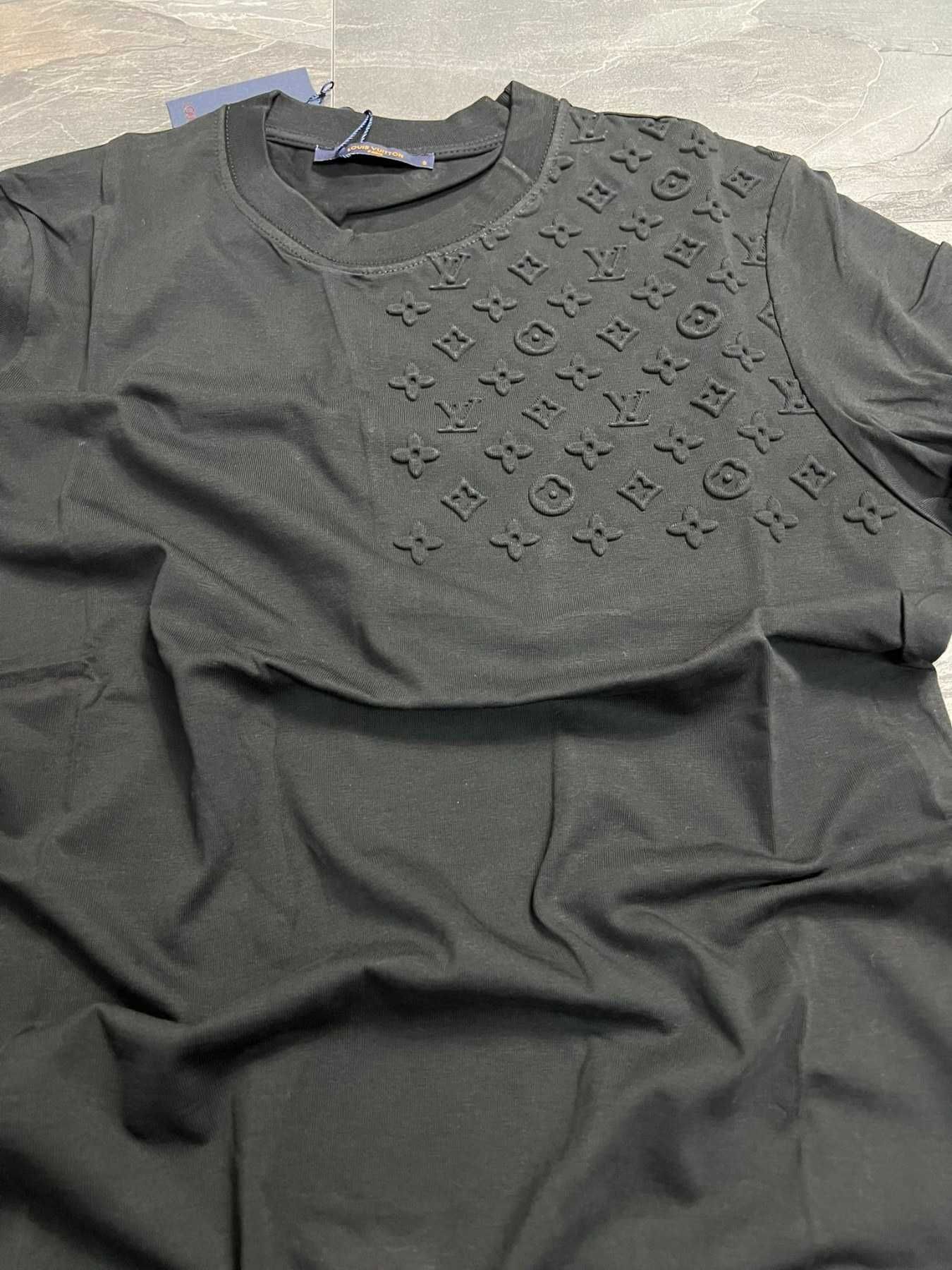 Мъжки Тениски LouisVuitton