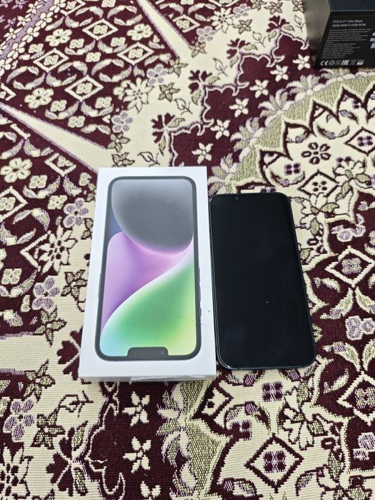 Продам айфон 14 128 г