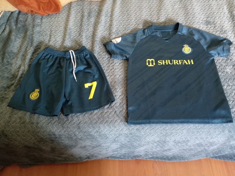 Echipament NOU fotbal măsura 120-130