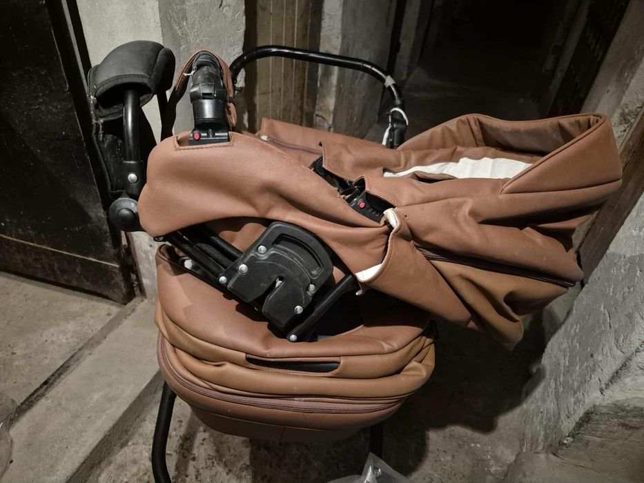 Бебешки и детски колички