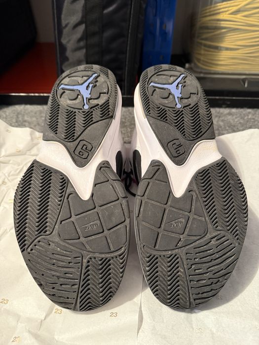 NIKE Jordan Max Aura 3