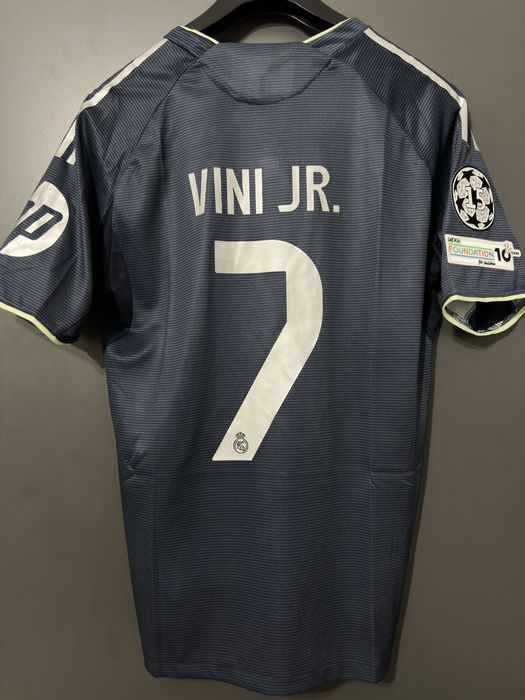 Real Madrid Away 25/26 (S/M/L)