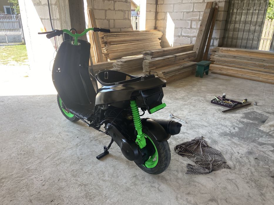 Piaggio ZIP reconditionat 80cc