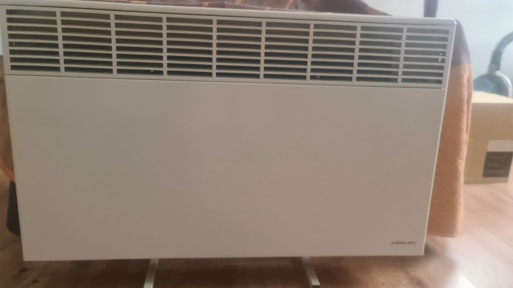 Конвектор за отопление AIRELEC BasicPro 2500W