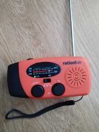Radio portabil  AM FM, lanterna incarcare solara dinam USB, NOU