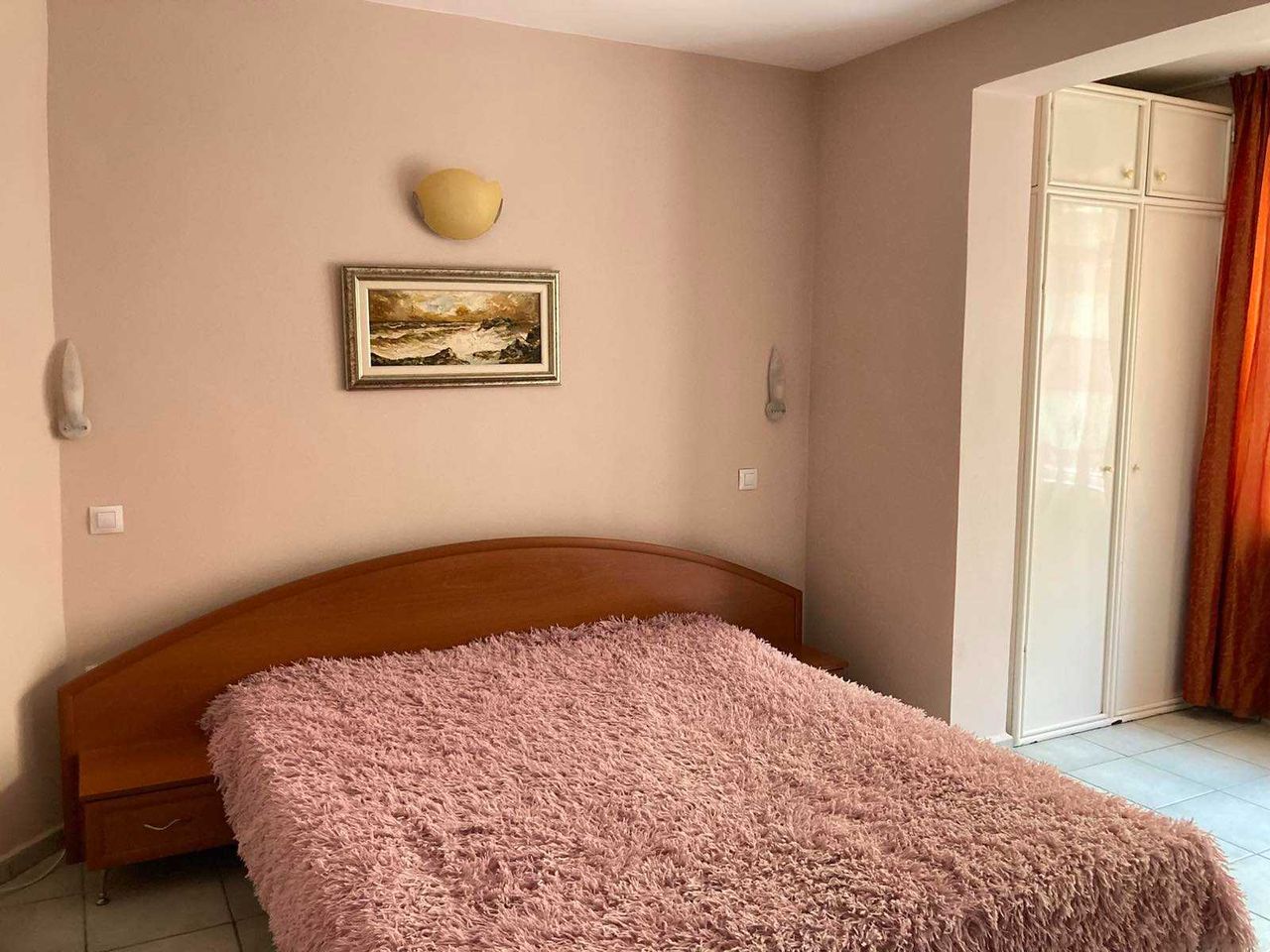 Дава се под наем Тристаен апартамент в Свети Влас - 98 кв.м за 325 € - Снимка #2