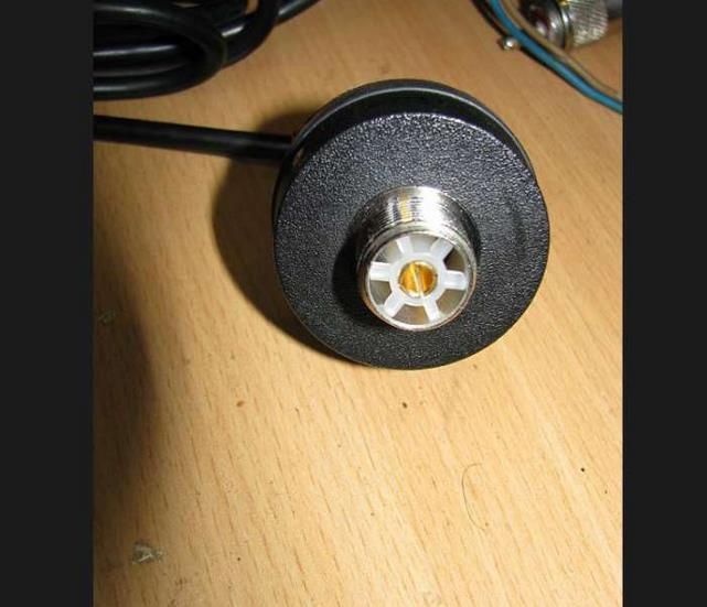 Suport Plafon, porbagaj antena statie  CB / Taxi