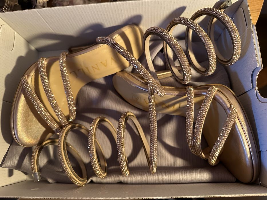 Sandale Cu Toc Subțire și Cristale Roze Șampanie Vanilla Days 34