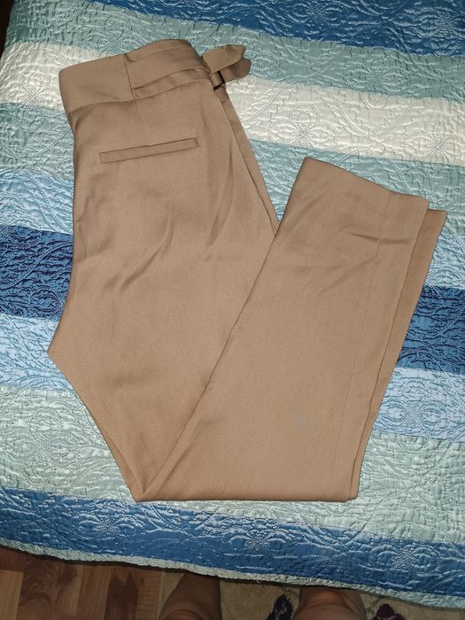 Брюки классика Zara .