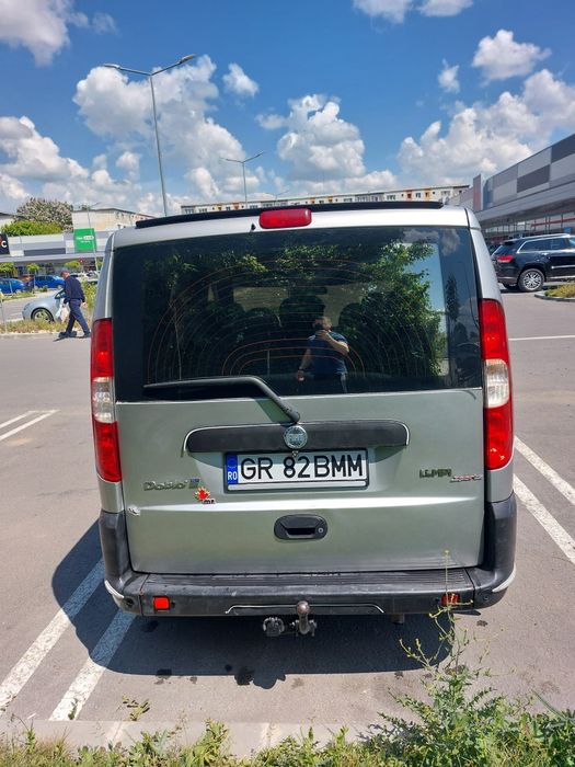 Fiat Doblo 7 locuri benzina și GPL