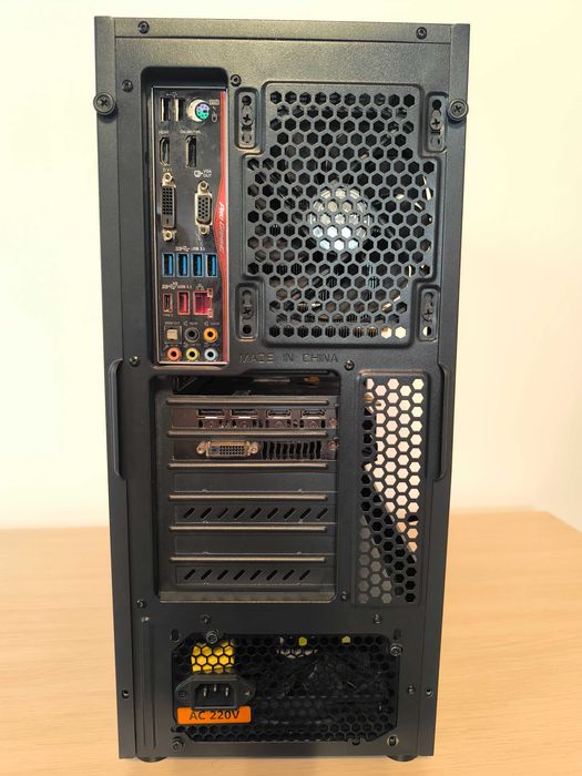 PC Gaming - GTX 1080 Ti - i7 6700k - 16 gb RAM DDR4