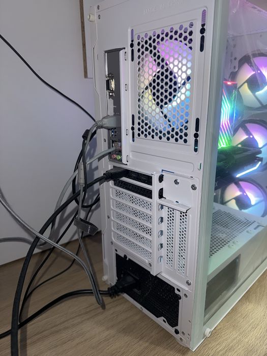 Pc gaming rtx 4070 i7-13700F FULL SETUP!