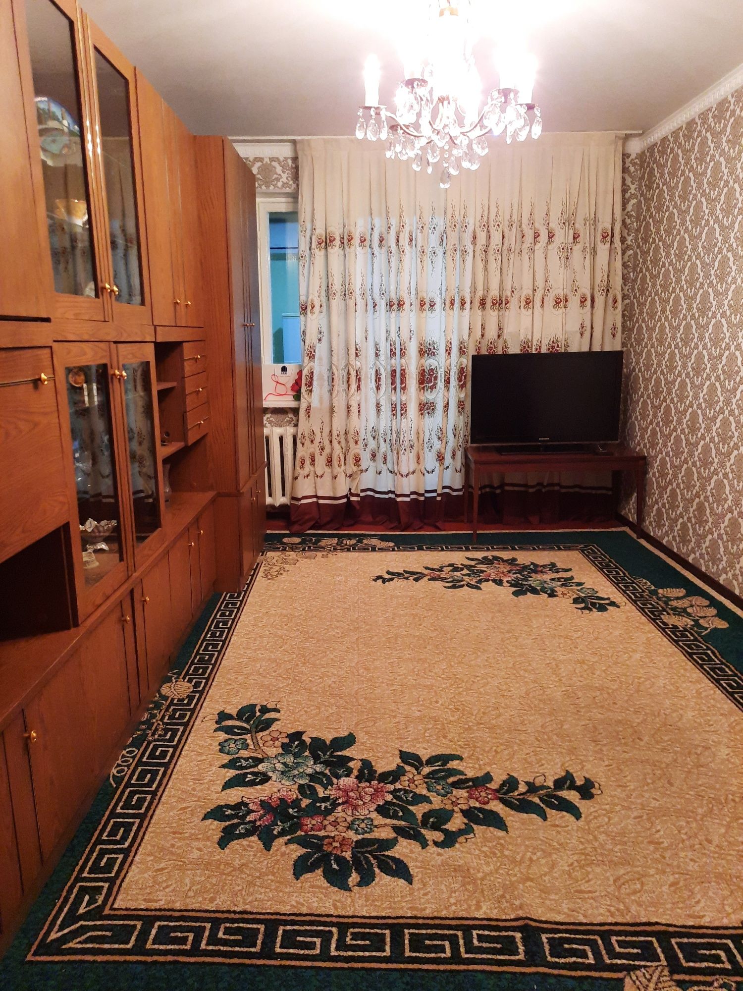 Квартира на Чиланзаре, квартал Г9-а, ориентир Фархадский базар