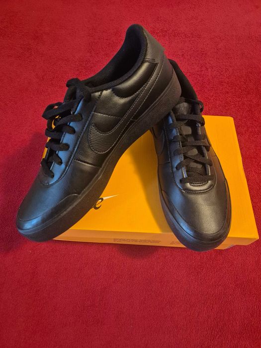 Nike Court Shot noi in cutie