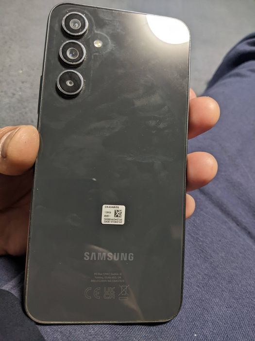 Vand Samsung a54 cu mic defect