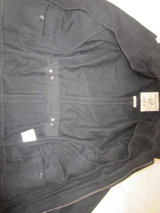 Jacheta barbati Replay,masura M,fermoar si 4nasturi,stare f.buna.