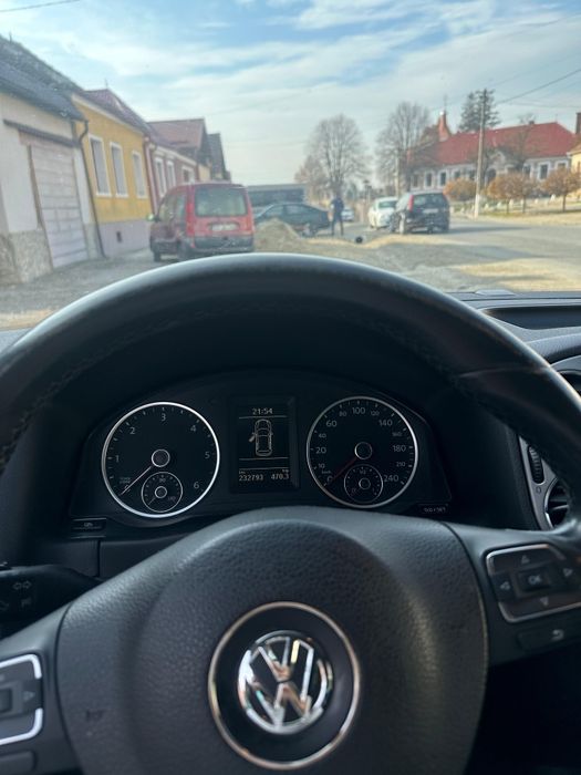 Vind volkswagen tiguan an 2010