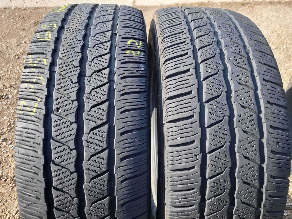 SET 2 Anvelope Iarna 235/65 R16C CONTINENTAL ras