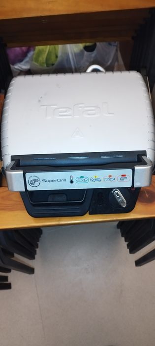 Гриль Tefal SuperGrill Standard GC450B32 (серебристый)