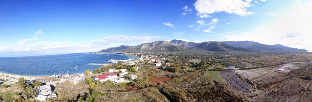 Скала Принос, о-в Тасос-парцел 805 кв.м до морето, идеален за каравана