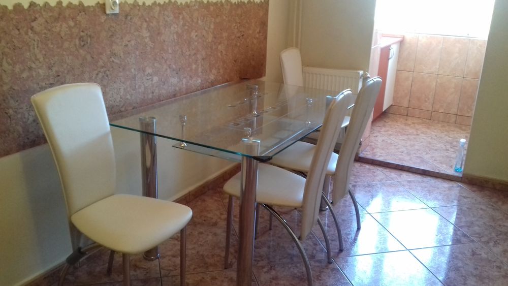 Inchiriez apartament cu 2 camere zona Sovata