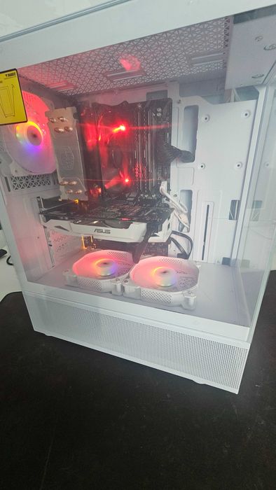 i5 8400,32GB RAM, RX 480 8GB, 1TB nvme,500gb SSD, ZOWIE XL2411P 144Hz