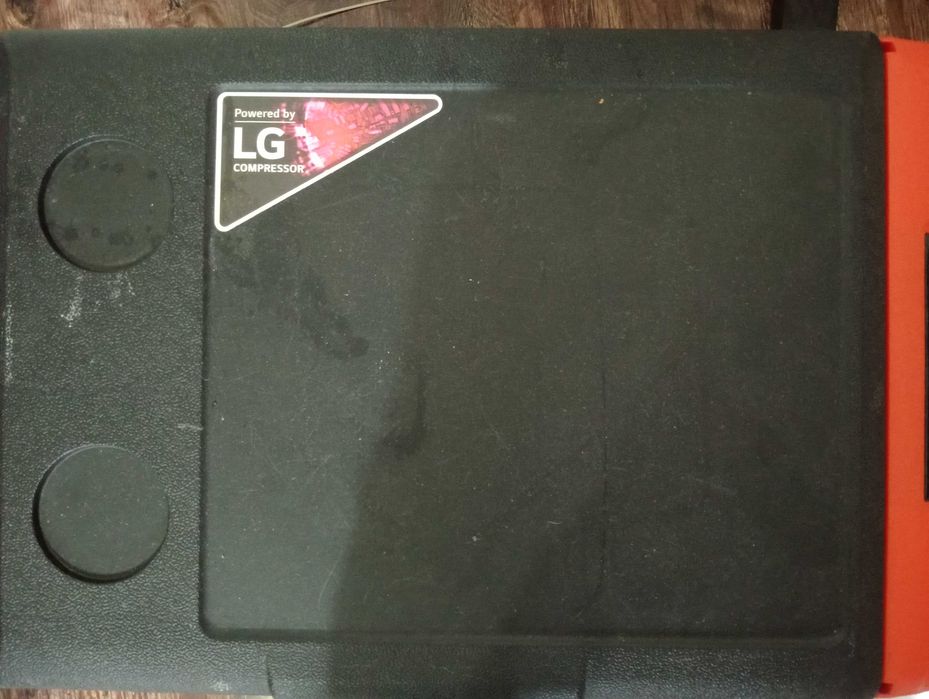 Vând frigider mașină 30 l utilizat