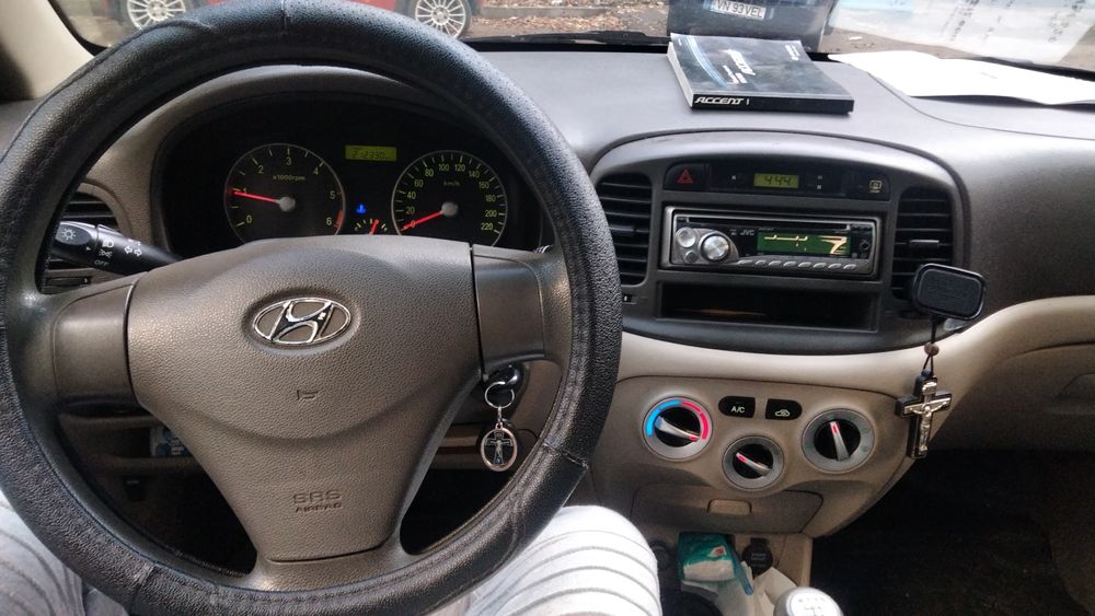 Hyundai Accent 2009, 1.5 diesel, 110cp