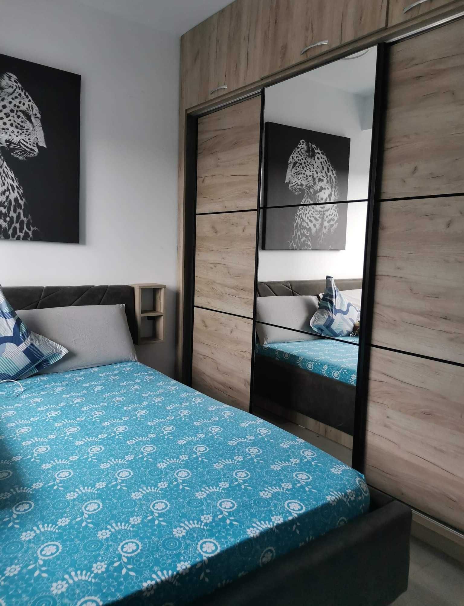 Vand apartament 3 camere complet utilat + parcare strada Balastierei