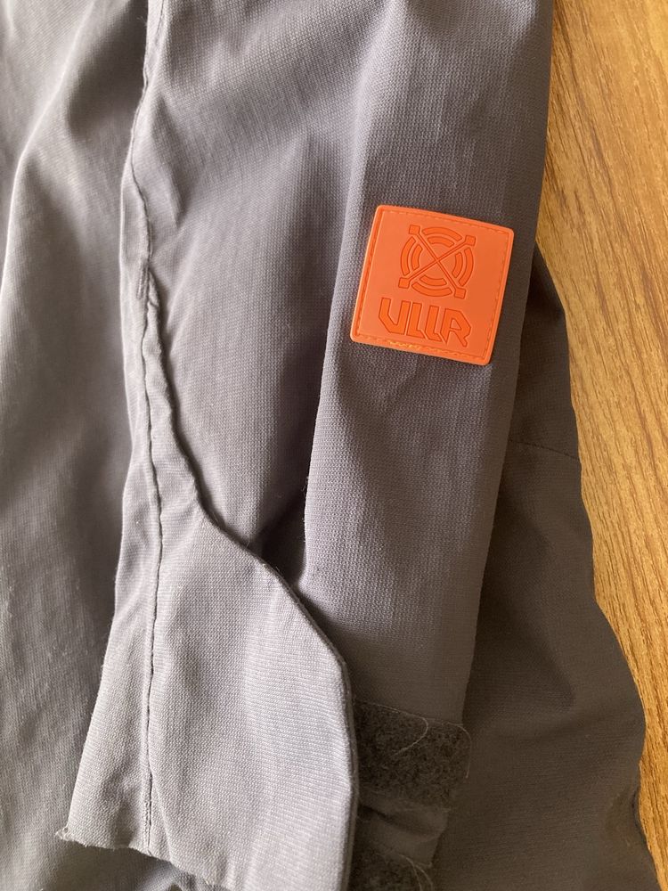 Мъжко оригинално яке Helly Hansen