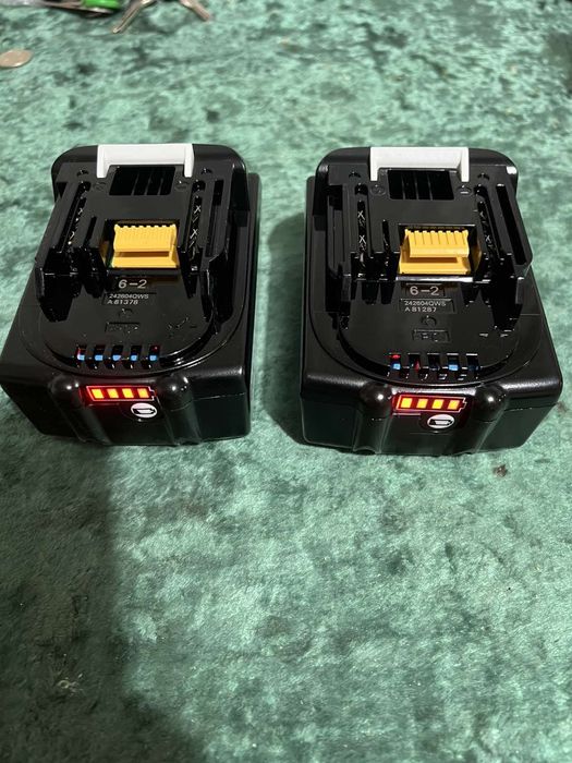 Батерия Макита BL1860B