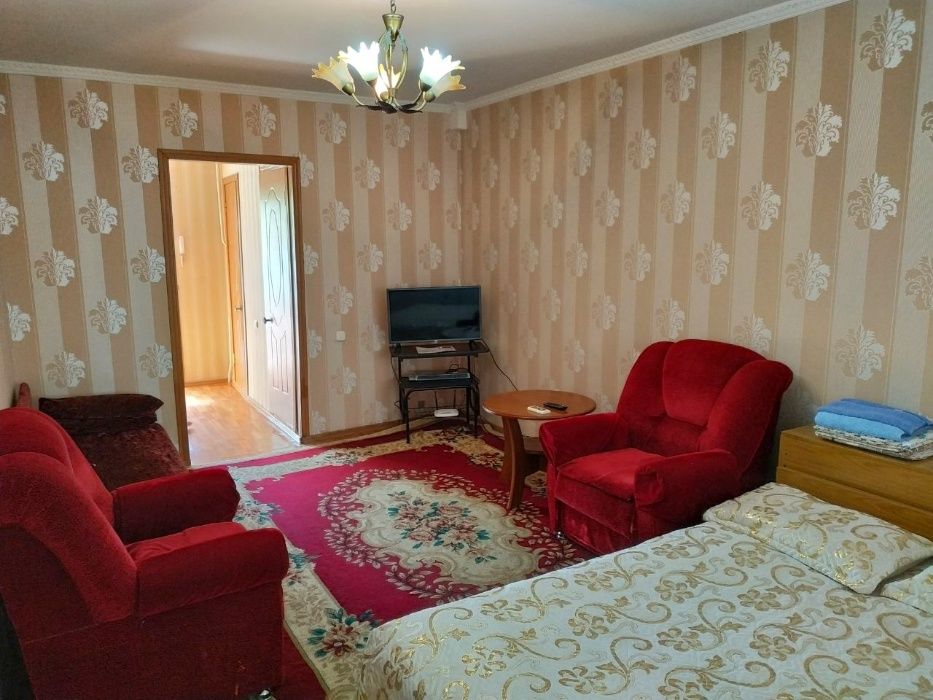 Аренда квартиры, посуточно. 1-комнатная квартира, 5-й мкр 21-й дом.