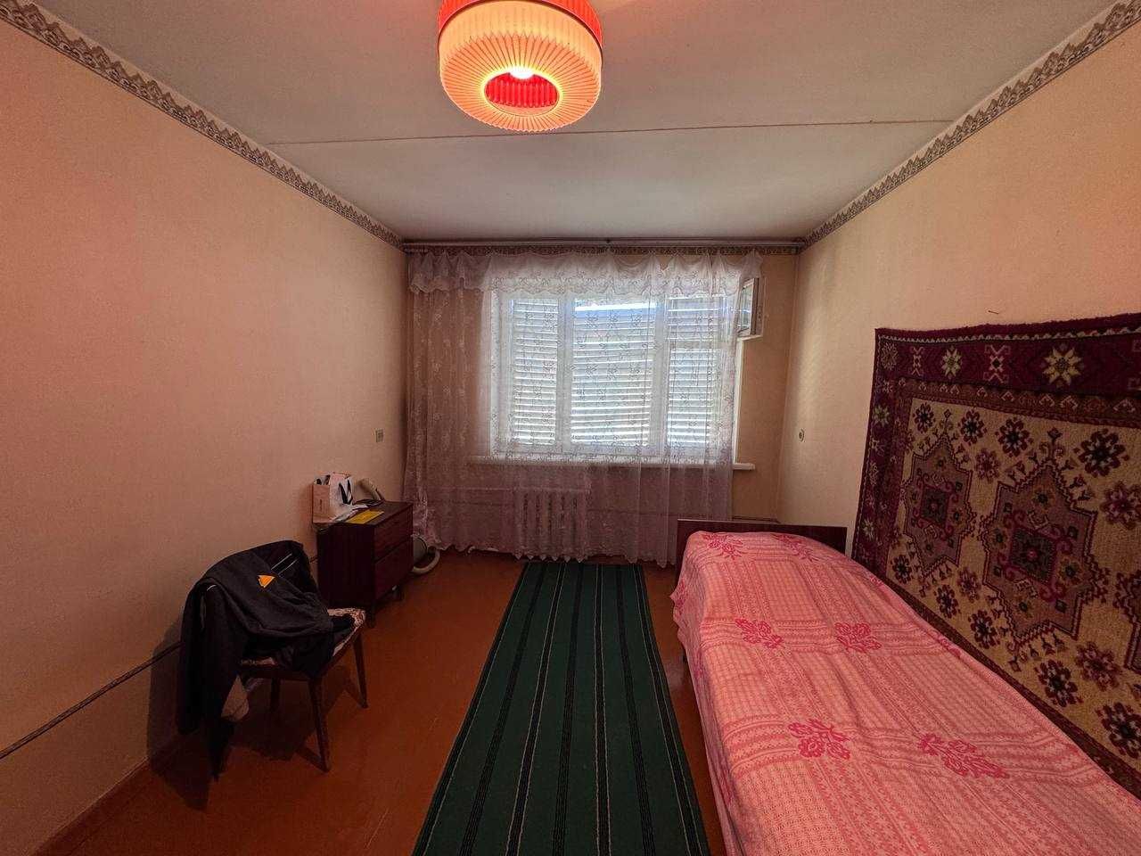 Юнусабад, ор-р Батанический сад, 3/4/4 кирпич 66 кв.м. без ремонта=