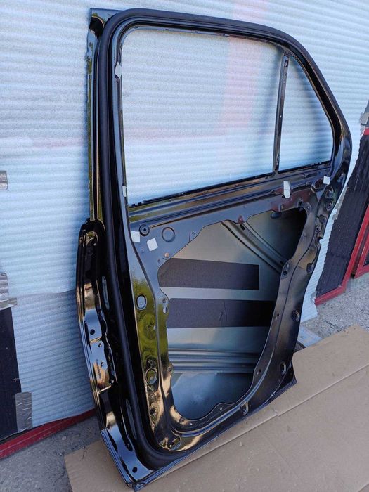 врата задна дясна Mercedes W167 GLE 2019-2025 г. #1008V