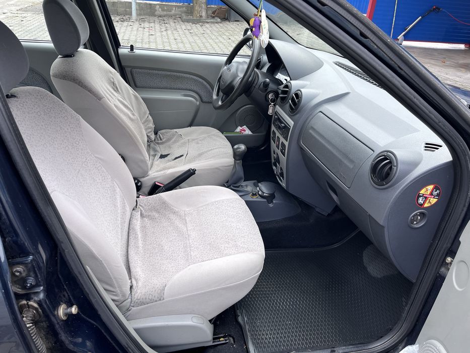 Dacia Logan 1.4 benzina 2005