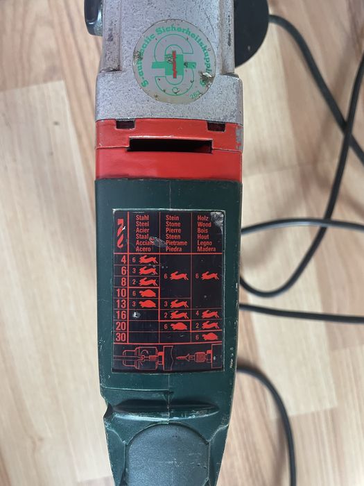 Bormasina de gaurit cu percutie Metabo Sbe 700 2