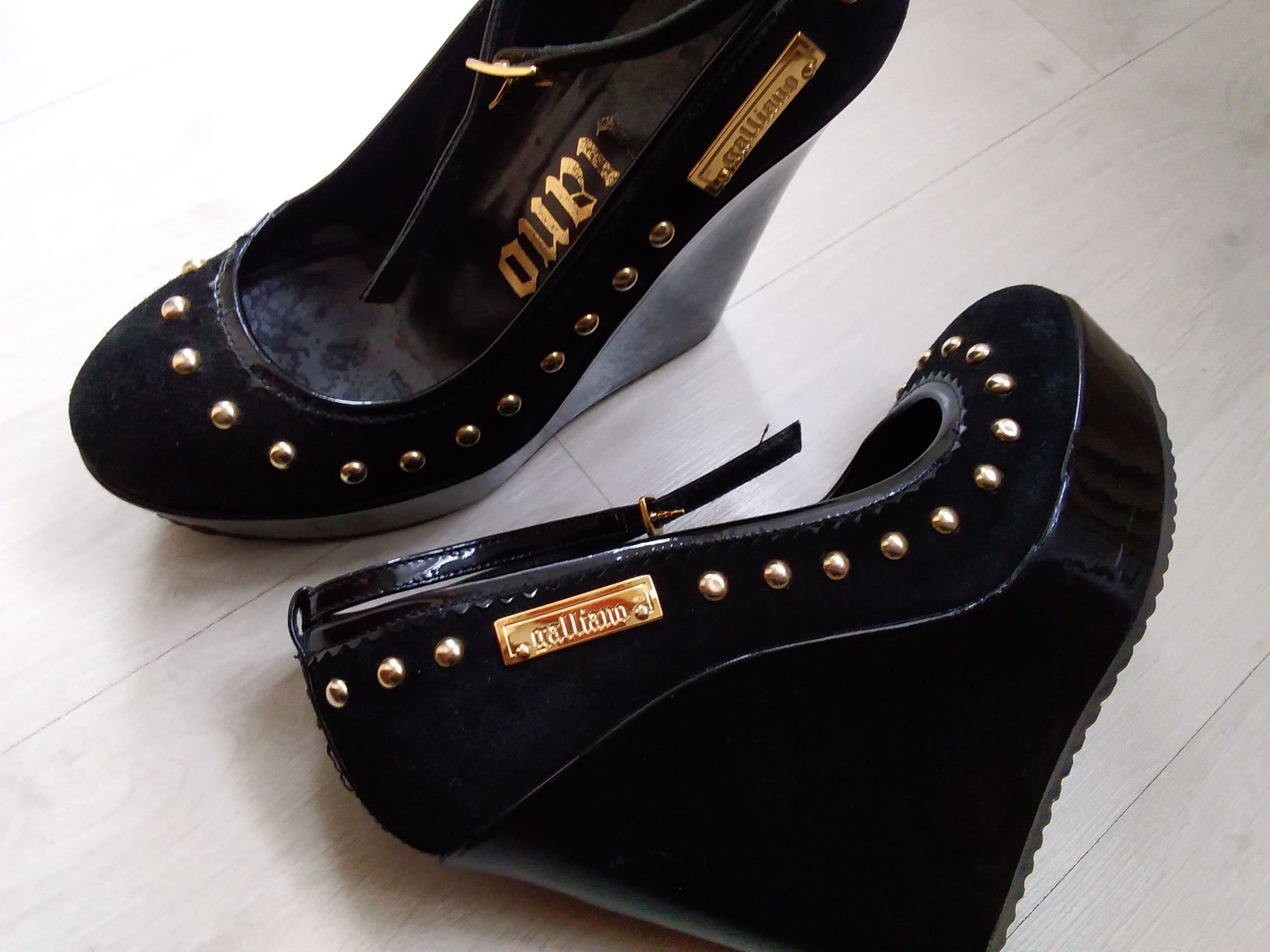 Galliano 36н дамски обувки на платформа