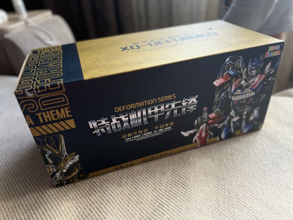 Продам робот-трансформер бамбли