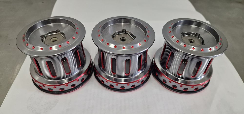 Шпули за макари Fl