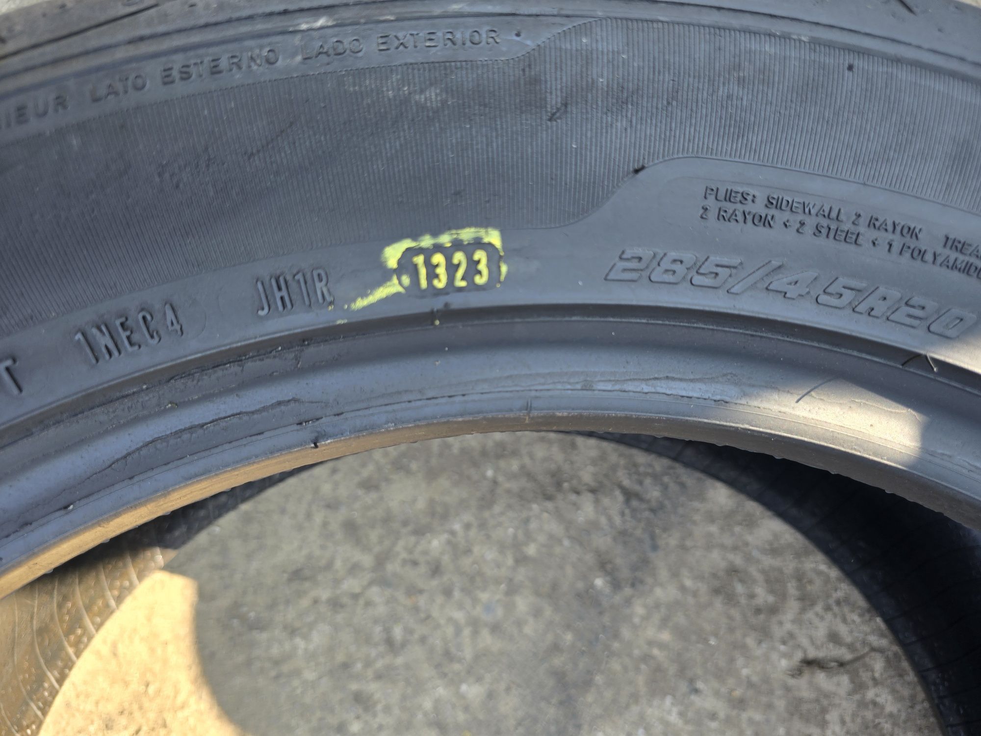 285 45 20 goodyear vara