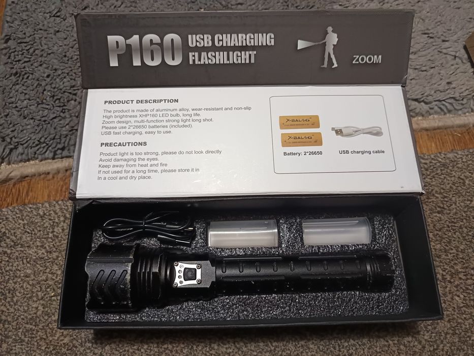 Vând lanternă vânătoare sau camping