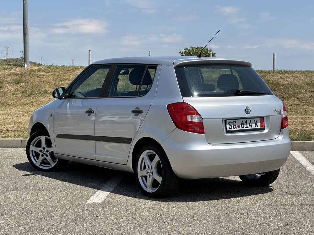 Fabia 2010 1.2 benzina