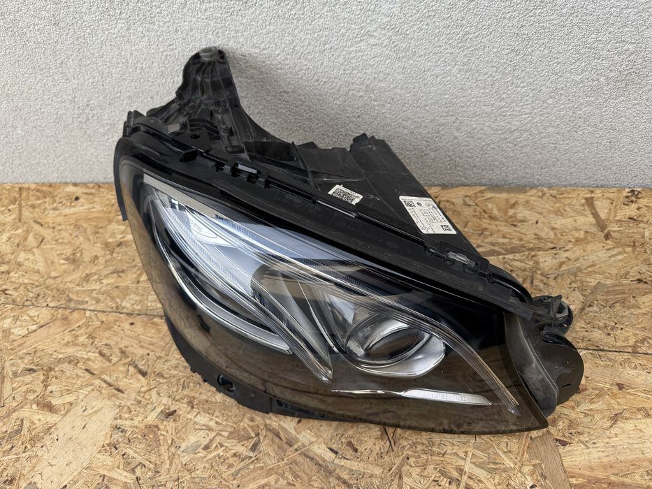 Far dreapta Mercedes E Class W213 Full LED MULTIBEAM BLUE Original