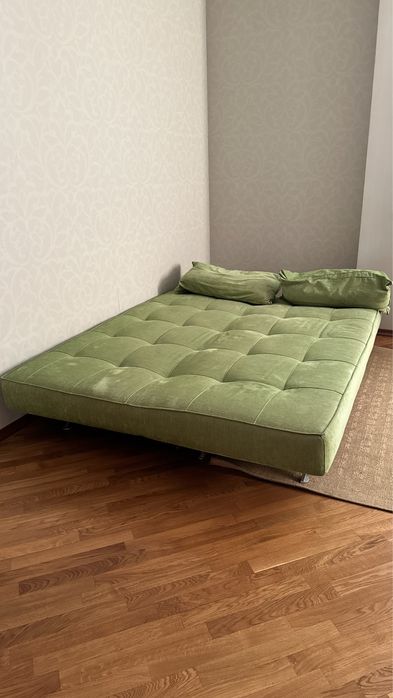 Диван расскладной. Срочно.