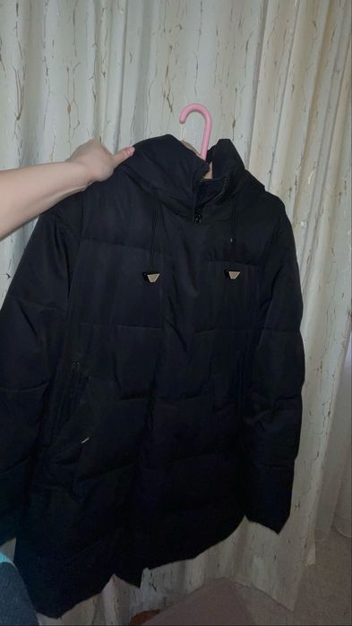 Продам зимний пуховик